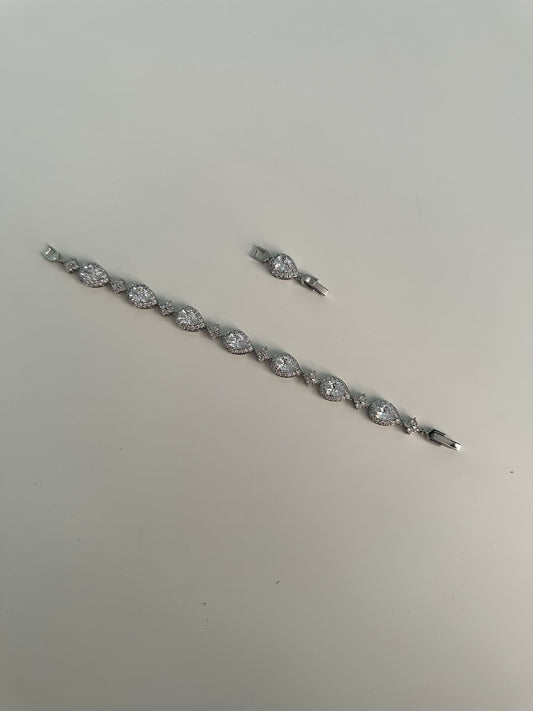 Zilveren druppels - Myralix Armband